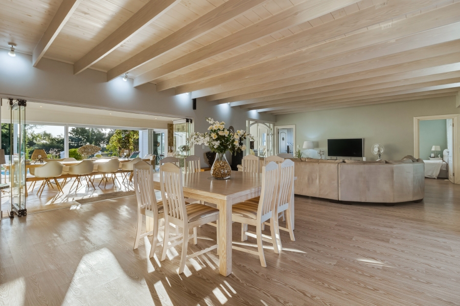 4 Bedroom Property for Sale in Croydon Vineyard Estate Western Cape